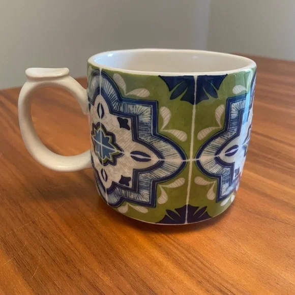 Anthropologie Festive Bistro Tile Monogram Letter ‘O’ Mug NEW - Picture 5 of 6